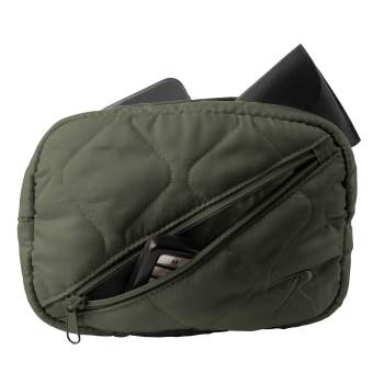 side view of green day bag showing car keys in open zipper